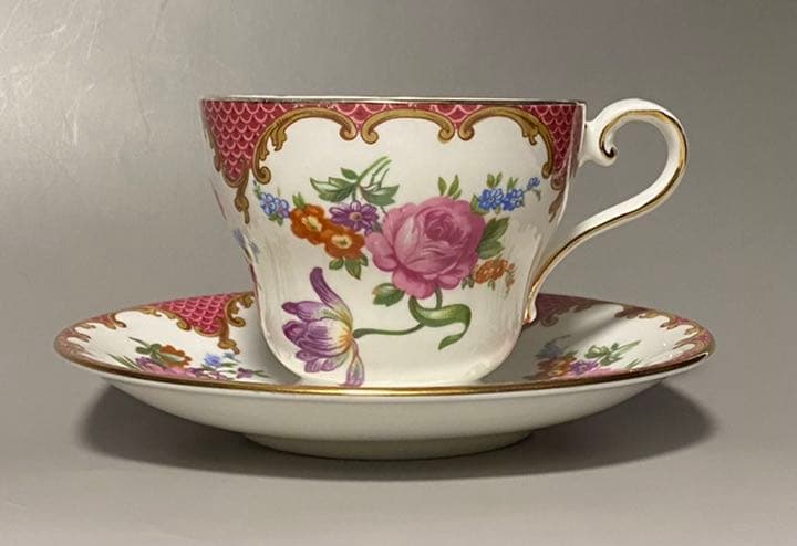 【素敵なセット】エインズレイ美しい薔薇 AYNSLEY エインズレイ 素敵なセット】エインズレイ美しい薔薇 AYNSLEY エインズレイ - 食器